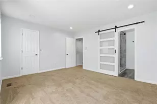 2226 Spring Walk Ct, Atlanta, GA 30341 - Photo 14