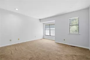2226 Spring Walk Ct, Atlanta, GA 30341 - Photo 18