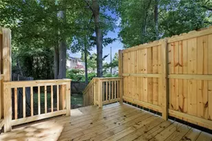 2226 Spring Walk Ct, Atlanta, GA 30341 - Photo 28