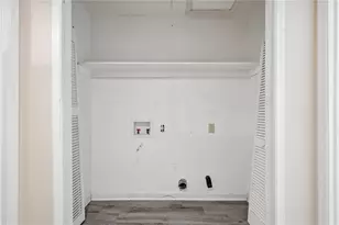 2226 Spring Walk Ct, Atlanta, GA 30341 - Photo 26