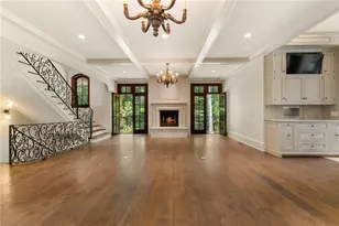35 Valley Rd NW, Atlanta, GA 30305 - Photo 10