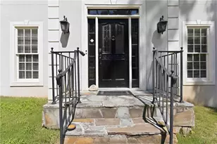 275 Sageglen, Lawrenceville, GA 30044 - Photo 2