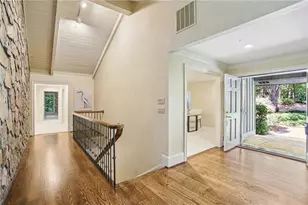 9415 Huntcliff Trce, Sandy Springs, GA 30350 - Photo 26