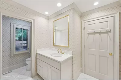 9415 Huntcliff Trace, Sandy Springs, GA 30350 - Photo 38