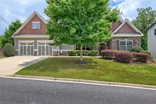 9 Lake Sydney Dr, Dawsonville, GA 30534 - Photo 1