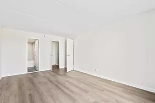 2460 Peachtree Road NE, Atlanta, GA 30305 - Photo 24