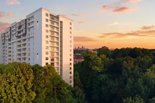 2460 Peachtree Road NE, Atlanta, GA 30305 - Photo 28