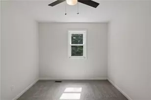 3242 Boulder Brook Dr, Lithonia, GA 30038 - Photo 18
