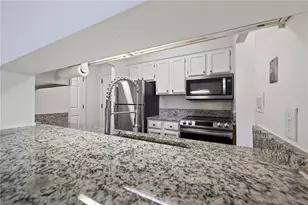 300 Johnson Ferry Road NE, Sandy Springs, GA 30328 - Photo 10