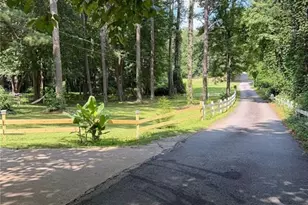 135 Windy Hill Rd, Fayetteville, GA 30214 - Photo 22