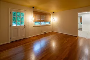 1170 N Druid Woods Ct, Decatur, GA 30033 - Photo 8