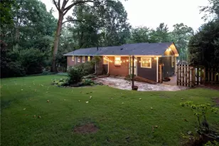 1170 N Druid Woods Ct, Decatur, GA 30033 - Photo 6