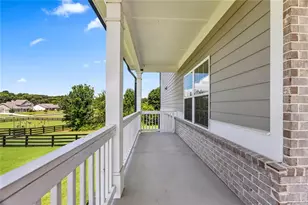 2504 Creekside Crossing, Monroe, GA 30656 - Photo 8