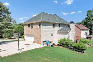 2123 SW Crest Wood Dr SW, Conyers, GA 30094 - Photo 8