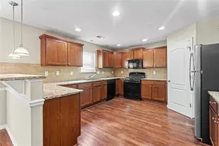 2253 Park Manor Ln, Snellville, GA 30078 - Photo 8