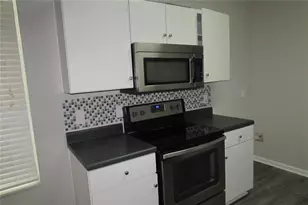 5901 Ravensway Dr, Lithonia, GA 30058 - Photo 8