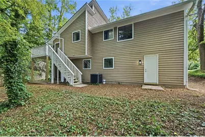 996 Park Forest Trail NW, Lilburn, GA 30047 - Photo 30