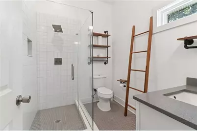 325 Sisson Avenue NE, Atlanta, GA 30317 - Photo 14