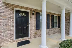 6125 Mulberry Park Dr, Braselton, GA 30517 - Photo 2