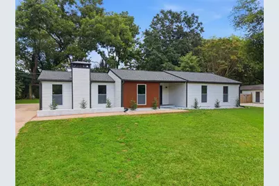 978 Hilltop Court, Lawrenceville, GA 30045 - Photo 2