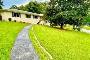3028 Tribble Ln NW, Atlanta, GA 30311 - Photo 1