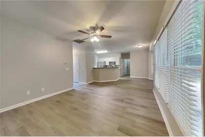 105 Cottage Oaks Lane, Woodstock, GA 30189 - Photo 2