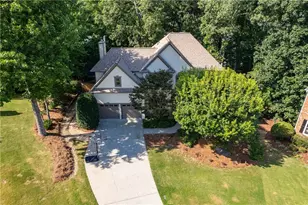 140 Ketton Way, Alpharetta, GA 30005 - Photo 4
