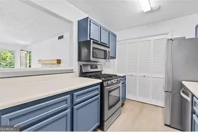 204 Berkeley Woods Drive, Duluth, GA 30096 - Photo 8