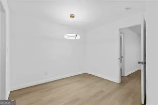 204 Berkeley Woods Dr, Duluth, GA 30096 - Photo 18