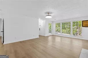204 Berkeley Woods Dr, Duluth, GA 30096 - Photo 4