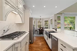 8240 Royal Troon Dr, Duluth, GA 30097 - Photo 18