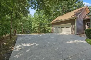 6431 Chestnut Hill Rd, Flowery Branch, GA 30542 - Photo 6