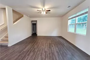 306 Walnut Grv Wy, Pendergrass, GA 30567 - Photo 4