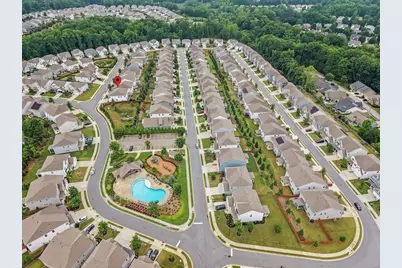400 Wellgreen Drive, Holly Springs, GA 30115 - Photo 2