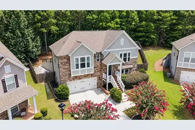 4894 Clarkstone Drive, Flowery Branch, GA 30542 - Photo 2