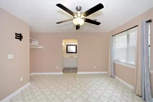 2498 Robinhood Dr, Ellenwood, GA 30294 - Photo 10