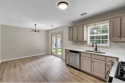 2351 Boone Place, Snellville, GA 30078 - Photo 8