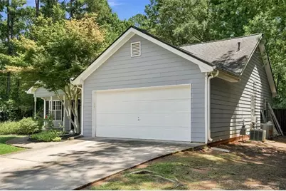 85 Goldfinch Drive, Covington, GA 30016 - Photo 2