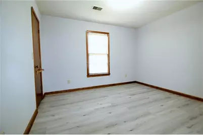 585 Wayside Drive, Lawrenceville, GA 30046 - Photo 16