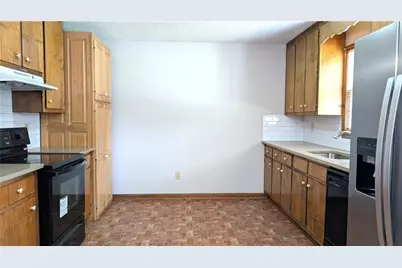 585 Wayside Drive, Lawrenceville, GA 30046 - Photo 6