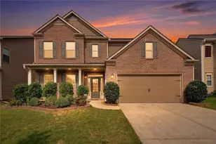 5050 Brierstone Dr, Alpharetta, GA 30004 - Photo 2