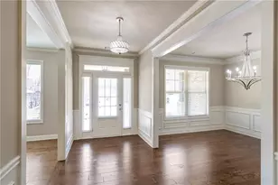 3188 Ivy Crossing Dr, Buford, GA 30519 - Photo 4