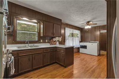 3970 N Martin Way, Lithia Springs, GA 30122 - Photo 16