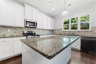 2445 Overlook Ave, Lithonia, GA 30058 - Photo 16