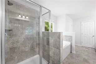 2445 Overlook Ave, Lithonia, GA 30058 - Photo 26