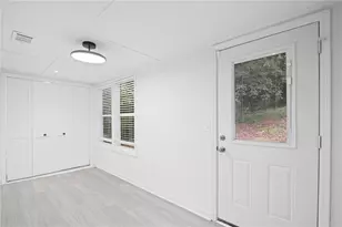 2918 Santa Monica Dr, Decatur, GA 30032 - Photo 10