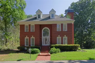 1150 Goodwin Pl NE, Atlanta, GA 30319 - Photo 2