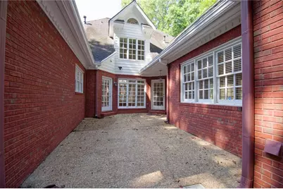 1150 Goodwin Place NE, Atlanta, GA 30319 - Photo 24