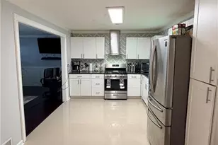 1025 Rock Springs St, Forest Park, GA 30297 - Photo 8