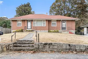 864 Northview Dr, Forest Park, GA 30297 - Photo 1